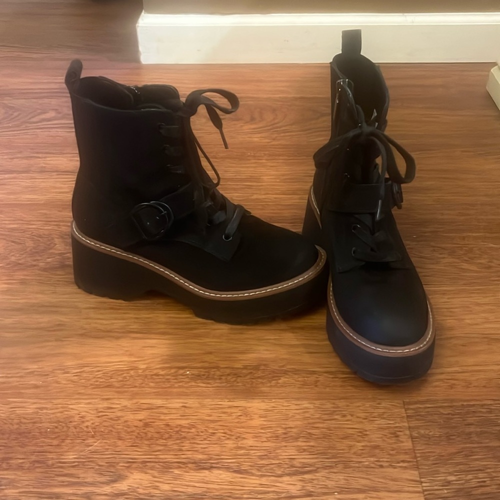 Blondo platform boots